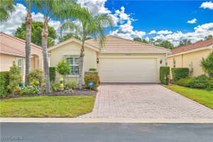 10539 Carolina Willow Drive, Fort Myers, FL 33913 - MLS#225071868