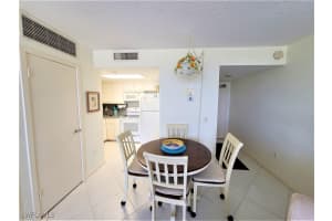 180 Seaview Court, Marco Island, FL 34145 - MLS#225071869