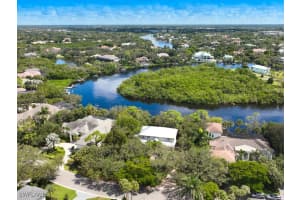 27351 Oak Knoll Drive, Bonita Springs, FL 34134 - MLS#225071881