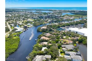 27351 Oak Knoll Drive, Bonita Springs, FL 34134 - MLS#225071881