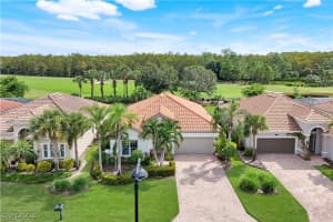 9090 Limestone Ln, Naples