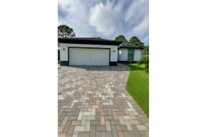 3215 75th Street, Lehigh Acres, FL 33971 - MLS#225071898