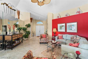 200 Saint James Way, Naples, FL 34104 - MLS#225071956