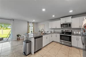 1013 15th Street, Cape Coral, FL 33909 - MLS#225071960