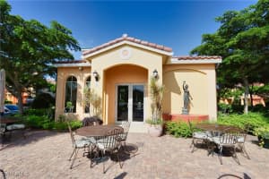 8601 Piazza Del Lago Circle, Estero, FL 33928 - MLS#225071969