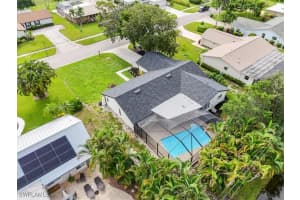 4396 Beechwood Lake Drive, Naples, FL 34112 - MLS#225071988