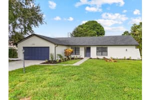 4396 Beechwood Lake Drive, Naples, FL 34112 - MLS#225071988
