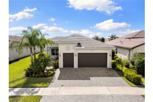 28385 Turin Court, Bonita Springs, FL 34135 - MLS#225071997