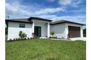 818 Anaconda Avenue, Lehigh Acres, FL 33974 - MLS#225072013