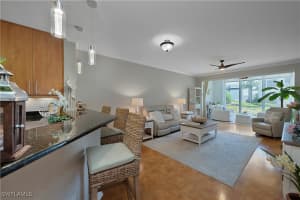 7058 Barrington Cir 102, Naples