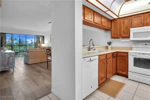 21480 Bay Village Drive, Fort Myers Beach, FL 33931 - MLS#225072032