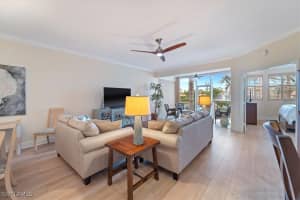 6549 Marissa Loop, Naples, FL 34108 - MLS#225072037
