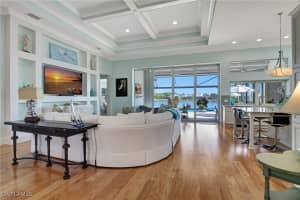 5046 Martinique Drive, Naples, FL 34113 - MLS#225072085