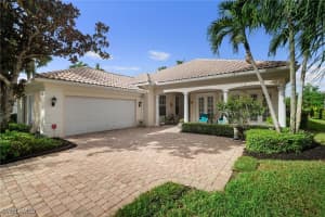 2888 Hatteras Way, Naples