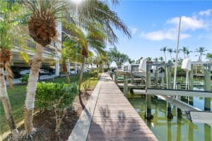 4371 Bay Beach Lane, Fort Myers Beach, FL 33931 - MLS#225072107