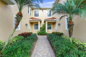 8609 Champions Point, Naples, FL 34113 - MLS#225072108