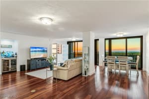 5601 Turtle Bay Dr 402, Naples