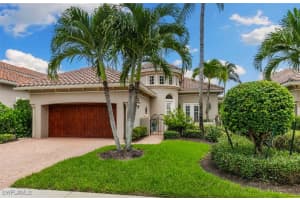 9024 Cherry Oaks Trl, Naples
