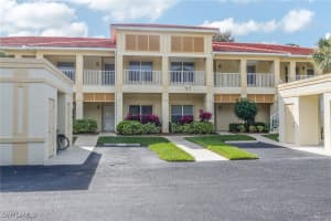1025 Tarpon Cove Dr 203, Naples