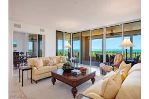 6597 Nicholas Boulevard, Naples, FL 34108 - MLS#225072137