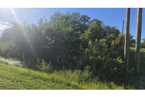 24Th NE AVE, Naples, FL 34120 - MLS#225072147