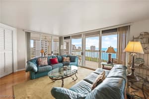 5550 Heron Point Drive, Naples, FL 34108 - MLS#225072184