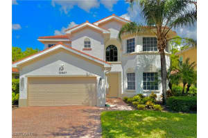 12667 Biscayne Ct, Naples