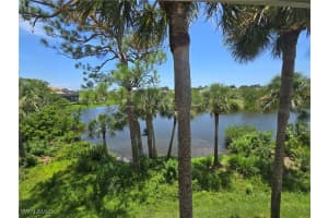 4220 Lake Forest 921, Bonita Springs, FL 34134 - MLS#225072209