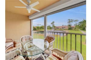 2150 Crown Pointe Boulevard, Naples, FL 34112 - MLS#225072236