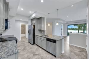 26189 Palace Ln 102, Bonita Springs