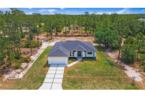 1420 Poinsettia Avenue, Lehigh Acres, FL 33972 - MLS#225072272