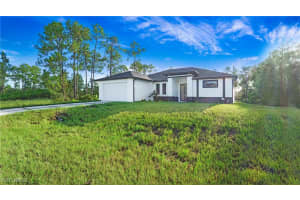 1420 Poinsettia Avenue, Lehigh Acres, FL 33972 - MLS#225072272