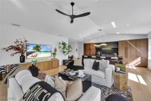 746 Park Ave, Naples