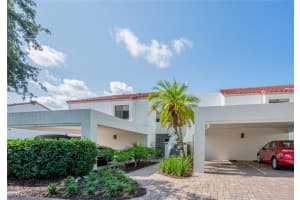 577 Beachwalk Cir R-203, Naples