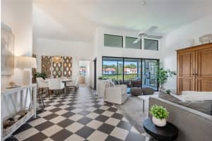 577 Beachwalk Circle, Naples, FL 34108 - MLS#225072287
