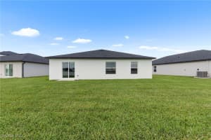 17627 Paradiso Way, North Fort Myers, FL 33917 - MLS#225072303