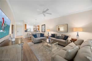 9832 Venezia Cir 1025, Naples