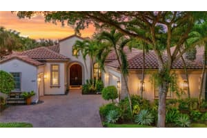 2079 Torino Way, Naples
