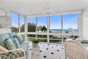 2121 Gulf Shore Boulevard, Naples, FL 34102 - MLS#225072365