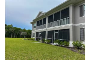 220 Indies Dr E 101, Naples, FL 34114 - MLS#225072380