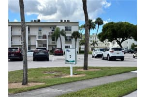 1624 Pine Valley Drive, Fort Myers, FL 33907 - MLS#225072381