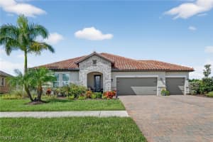 2082 Grove Drive, Naples, FL 34120 - MLS#225072395