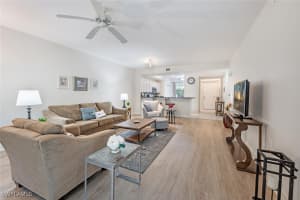 1886 Tarpon Bay Drive, Naples, FL 34119 - MLS#225072399