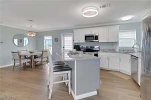 25 Emily Lane, Fort Myers Beach, FL 33931 - MLS#225072440