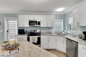 25 Emily Lane, Fort Myers Beach, FL 33931 - MLS#225072440