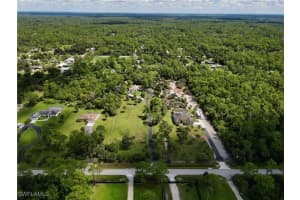 460 9th Street, Naples, FL 34117 - MLS#225072463