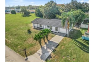 1436 25th Terrace, Cape Coral, FL 33904 - MLS#225072487