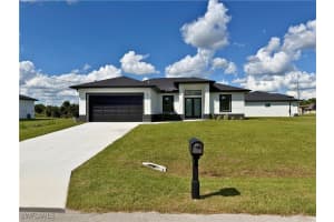 643 Knapp Street, Lehigh Acres, FL 33974 - MLS#225072497