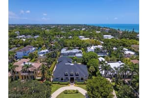 194 4th Avenue, Naples, FL 34102 - MLS#225072541