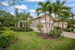 6541 Roma Way, Naples